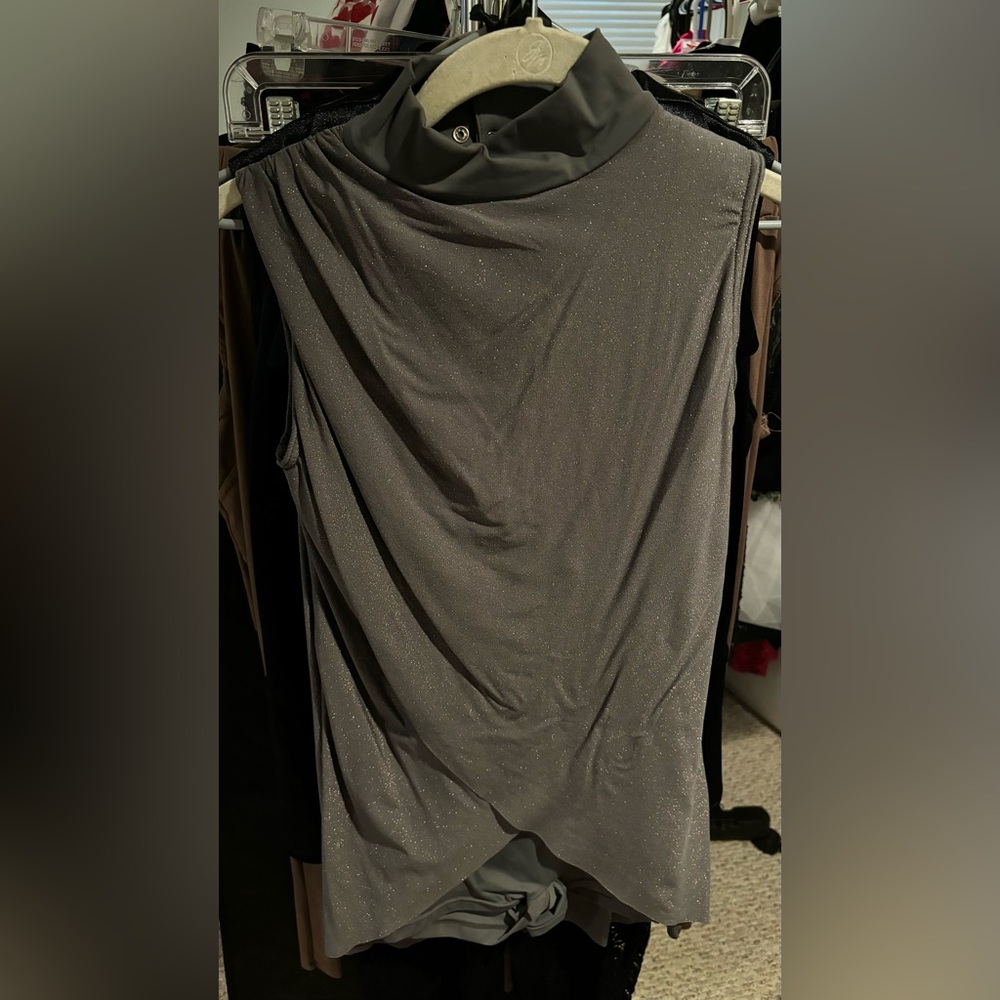 Women’s contemporary dance costume